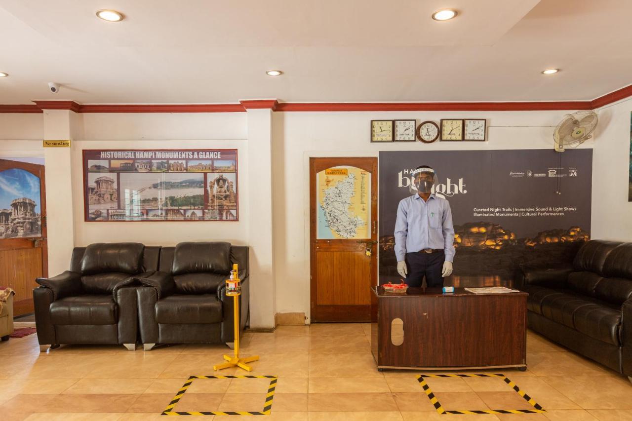 Kstdc Hotel Mayura Bhuvaneshwari Kamalapur Hampi Exterior photo