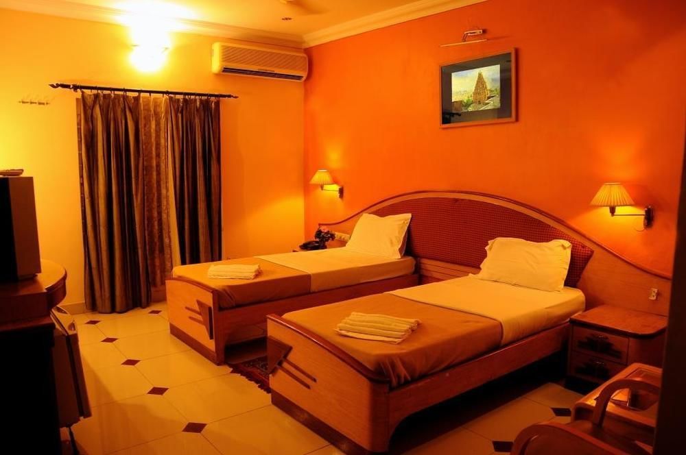 Kstdc Hotel Mayura Bhuvaneshwari Kamalapur Hampi Exterior photo